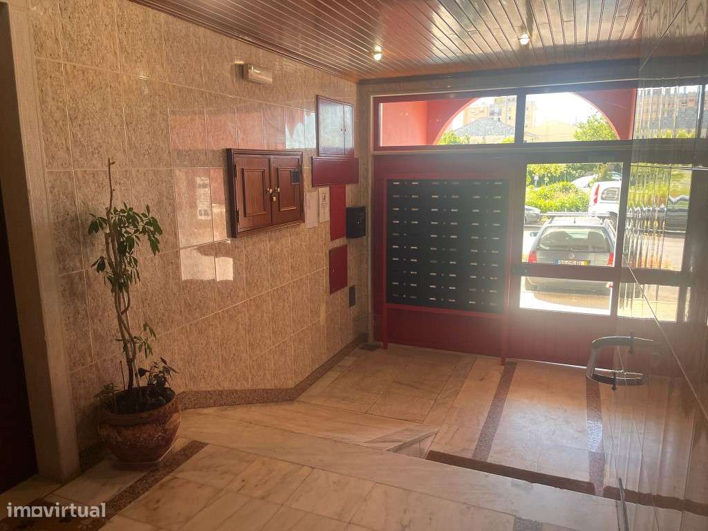 Apartamento T2, Bairro da Cavaleira, Mem Martins-21