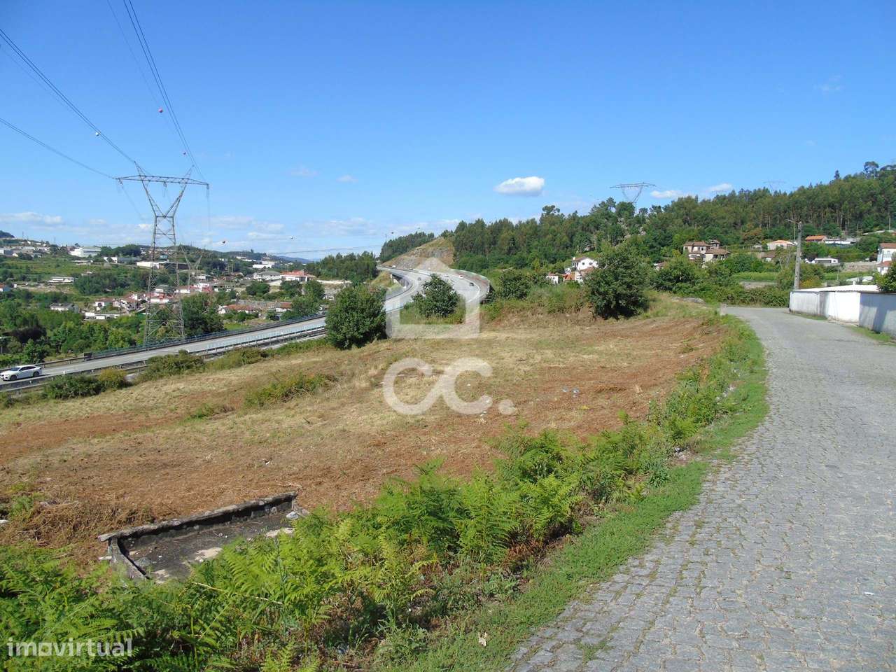 Terrenos em Serzedelo - Guimarães - Grande imagem: 2/7