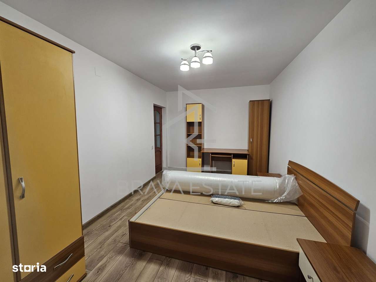 Apartament 3 camere, 100mp, 2 băi, 2 balcoane, 2 parcări, str Pădurii - Imagine principală: 5/20