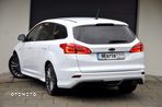 Ford Focus 1.5 EcoBoost Start-Stopp-System ST-LINE - 4