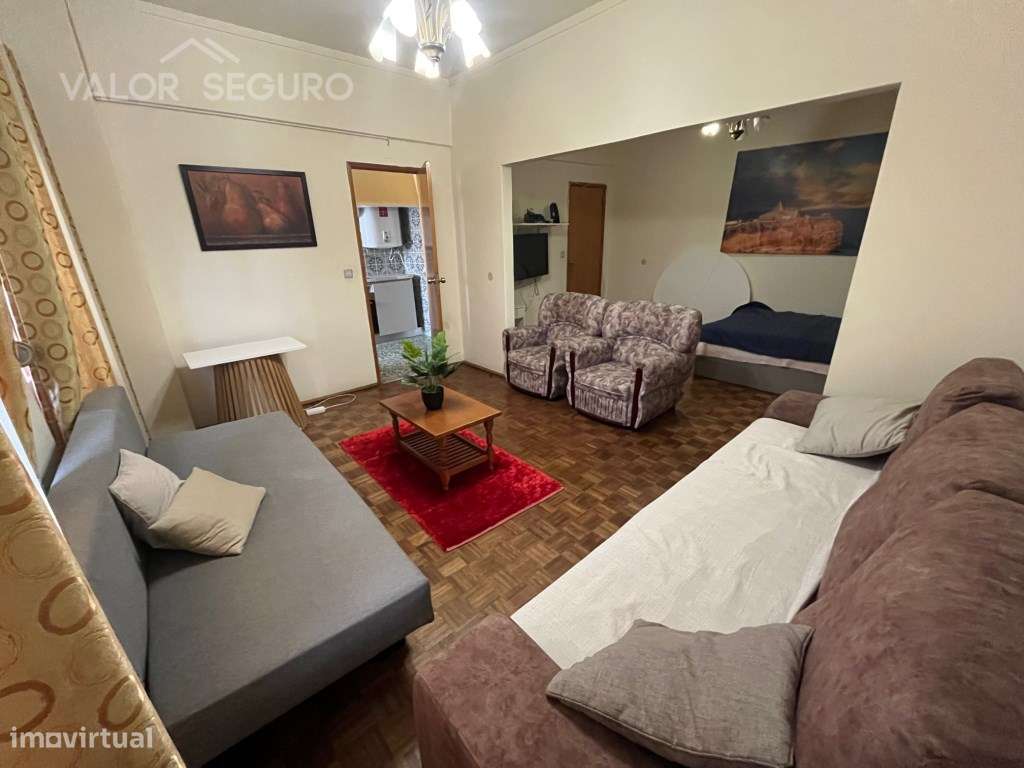 Apartamento T2 na Quinta das Drogas em Alverca do Ribatejo - Grande imagem: 2/34