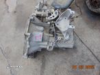 Cutie Peugeot 407 2.2 diesel 6+1 607 citroen c5 2.2 c6 807 - 3