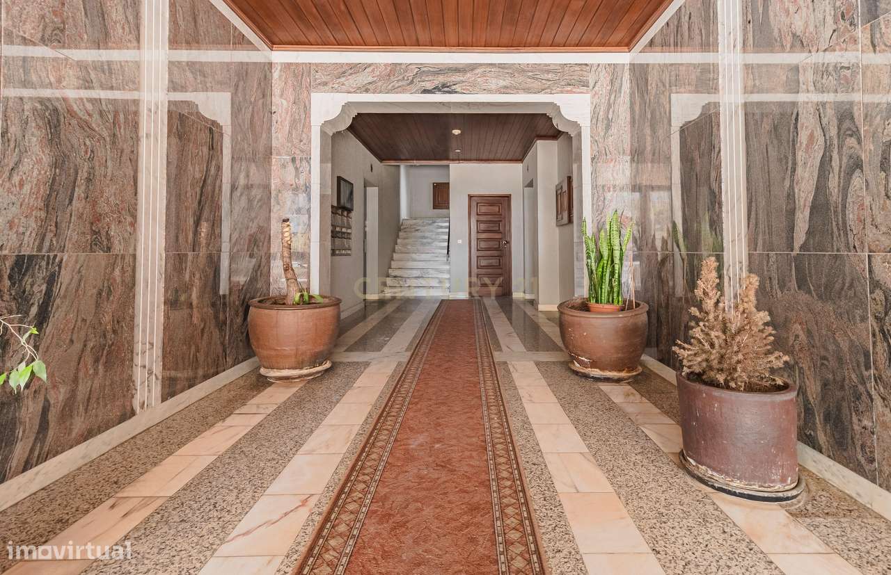 Apartamento T4 em Setúbal com Vista e Varandas - Grande imagem: 5/23