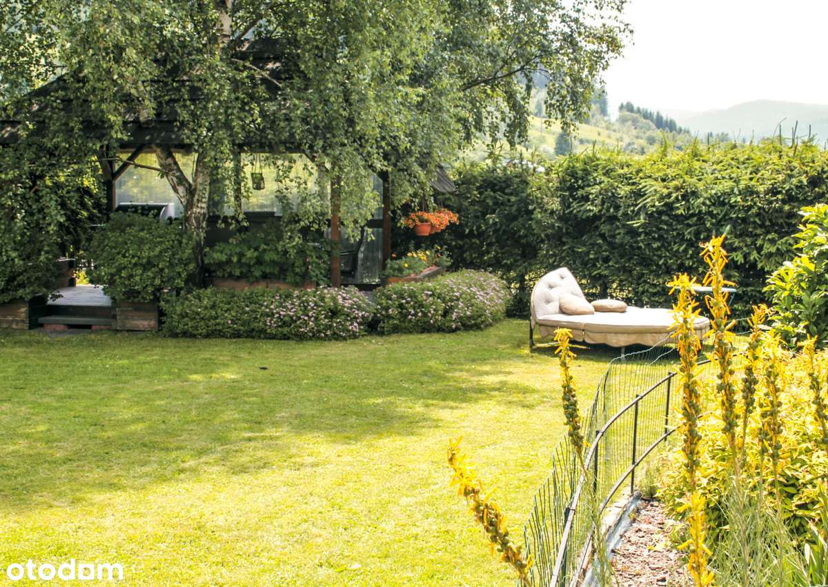 Dom z wydzielonymi dodatkowo dwoma niezależnymi mieszkaniami i ogrodem - Pełny obrazek: 4/20