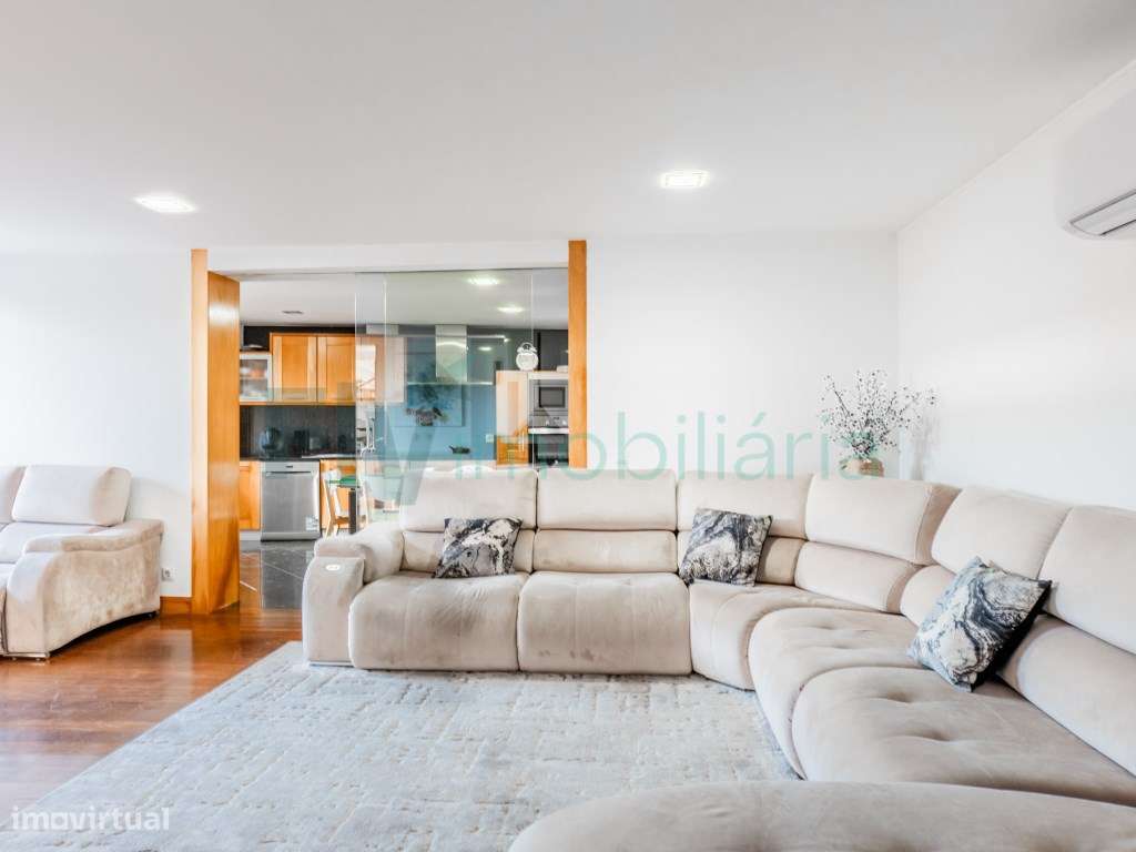 Moradia T3 em Fermentões com Piscina e Zona de Churrasqueira-8