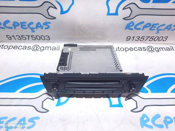 RADIO AUTORADIO LEITOR CD PROFESSIONAL BMW SERIE 3 E91 TOURING 65126983018 6983018 E90 E92 E93 SERIE 1 E81 E82 E87 E88 X1 E84 DISPLAY COMANDOS COMUTADOR PAINEL CONTROLO COMUNICAÇÃO - 6