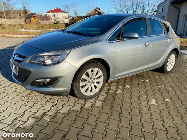 Opel Astra 1.7 CDTI DPF Cosmo - 4