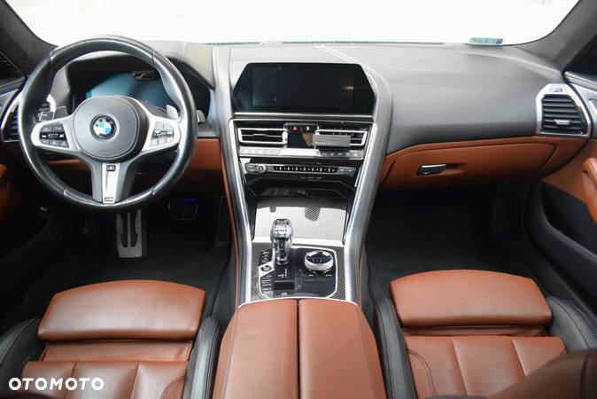 BMW Seria 8 840d xDrive - 16