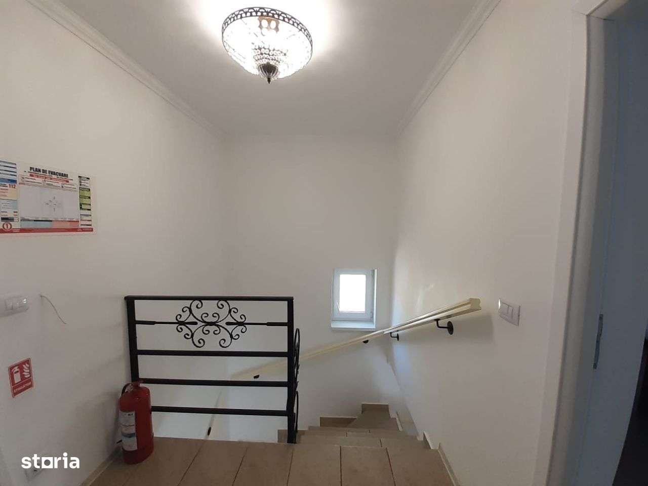 Vila de vanzare in Valea Lupului - Imagine principală: 4/17