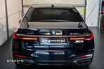 BMW Seria 7 M760Li xDrive - 11