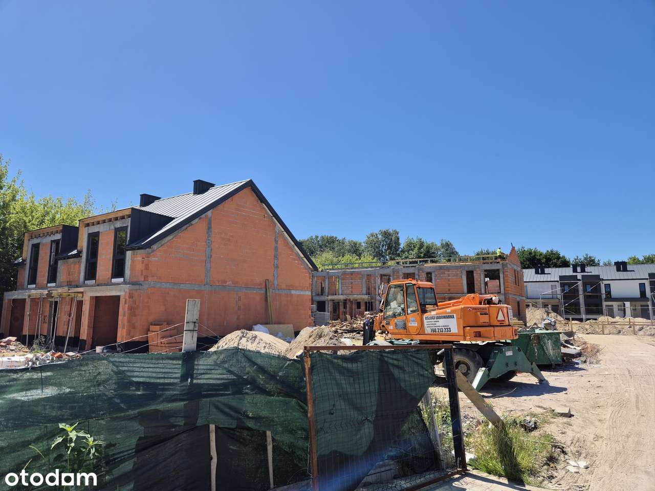 Najlepsza lokalizacja w Jankach! Bliźniaki z garażami, segmenty.-12