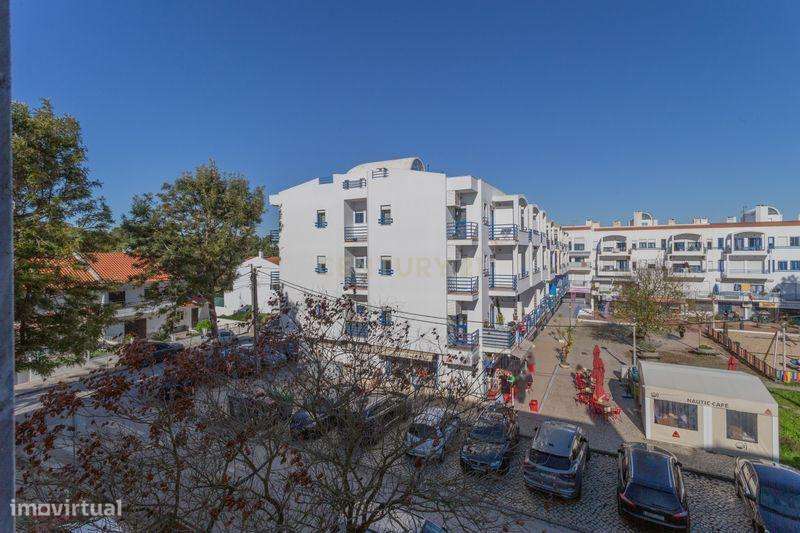 Excelente apartamento 3 assoalhadas na Marisol, na Charneca de Caparic-25