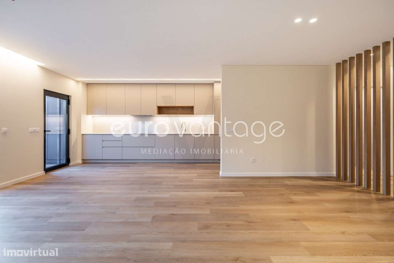 Apartamento T3 Novo, Centro de Leiria-0