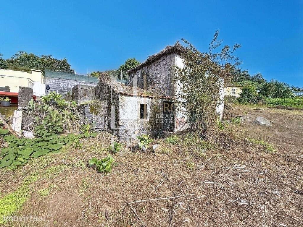 Propriedade no Arco da Calheta para recuperar-13
