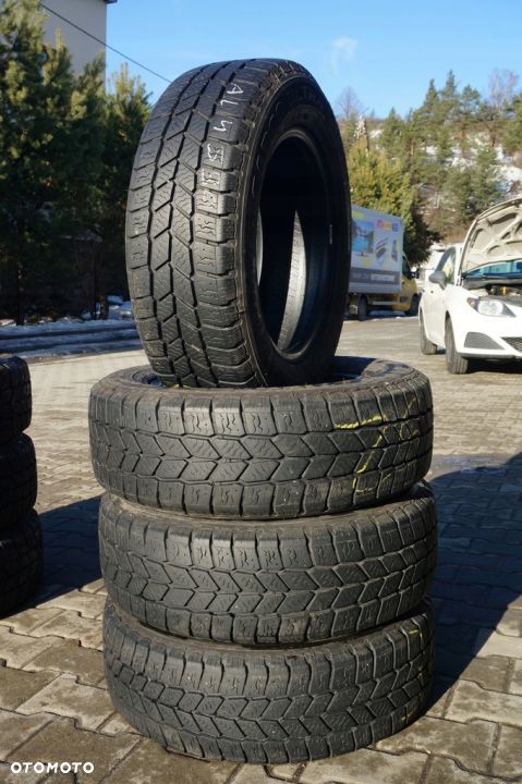 GOODYEAR CARGO ULTRAGRIP 215/65R16C 109T AL4530** - 1