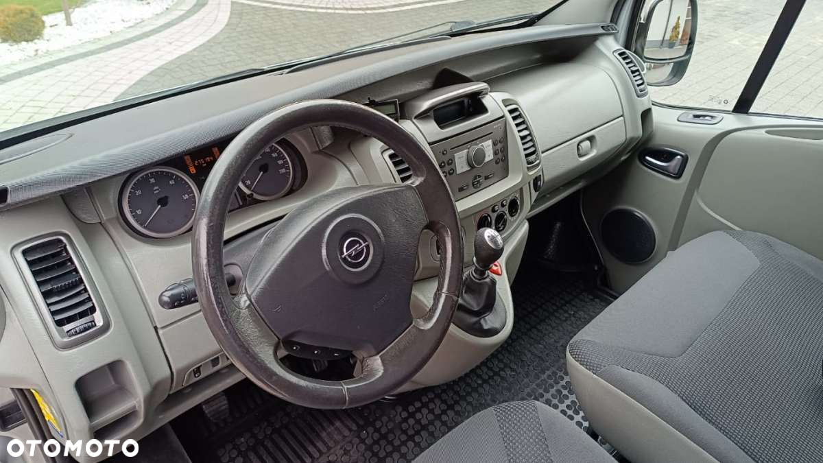 Opel Dopelkabina 2.5 150ps vivaro - 33