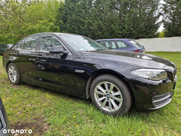 BMW Seria 5 518d - 31