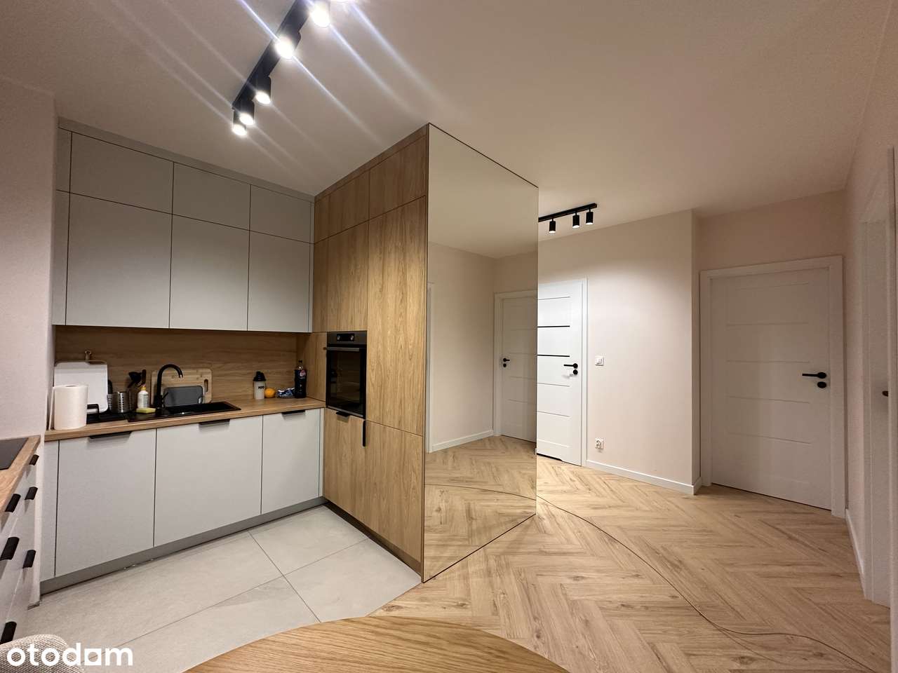 Trzypokojowe mieszkanie z balkonem w Wrocławiu - Pełny obrazek: 5/11