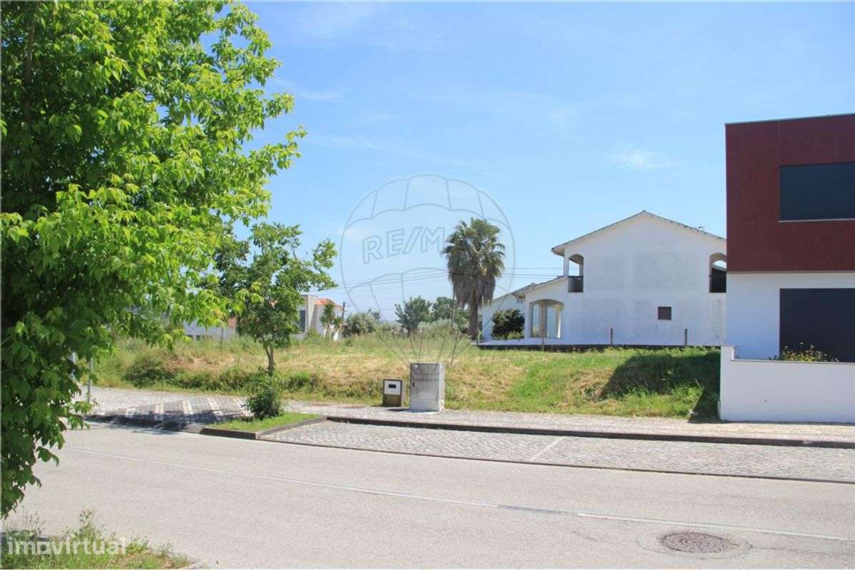 Terreno para construção de moradia isolada - Grande imagem: 3/25