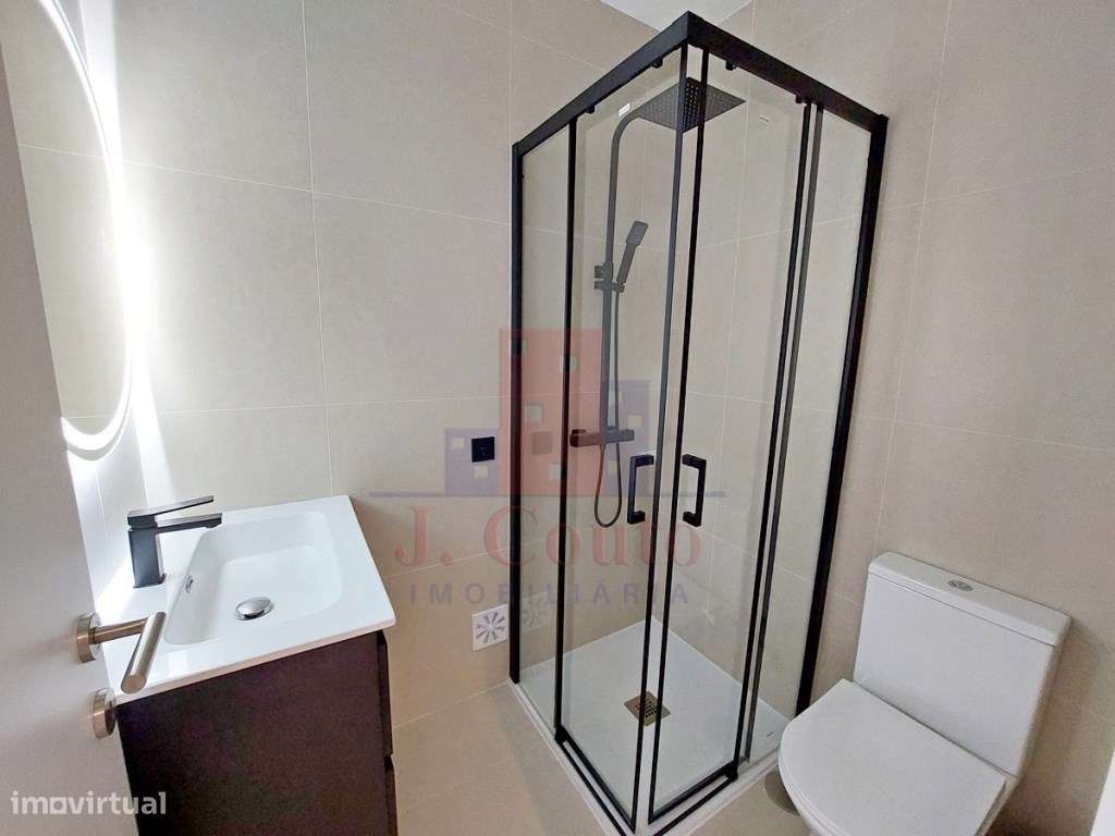 Apartamento T2 em Caldas da Rainha-18