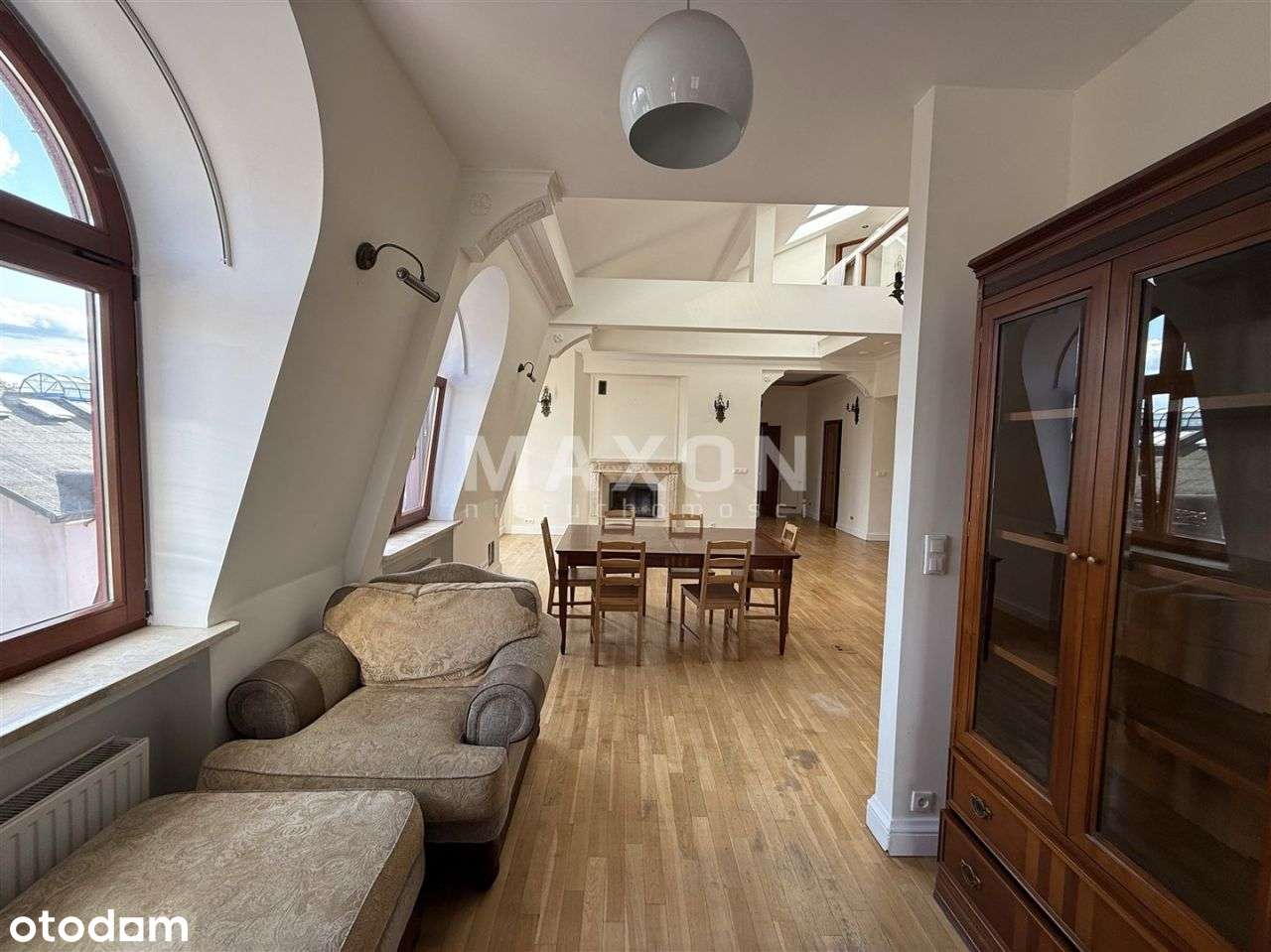 Wyjątkowy dwupoziomowy apartament w Konstancinie - Pełny obrazek: 5/15