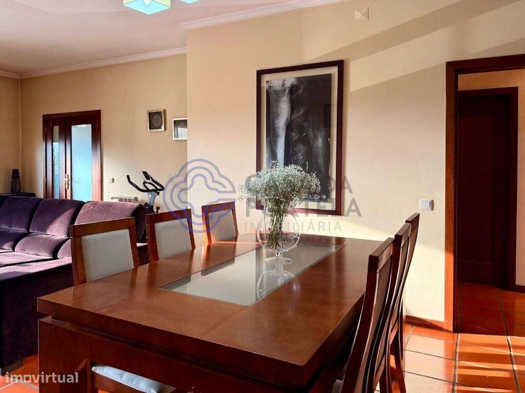 Moradia T3 no Centro de Arouca | Garagem para 3 Carros | Espaço Exteri - Grande imagem: 5/46