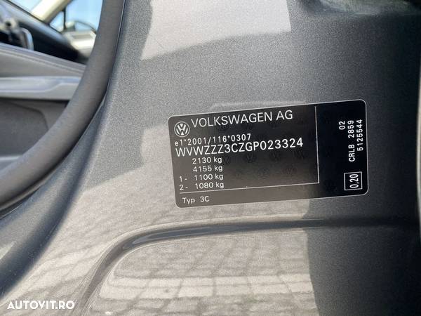 Volkswagen Passat Variant 2.0 TDI SCR DSG BlueMotion Highline - 32
