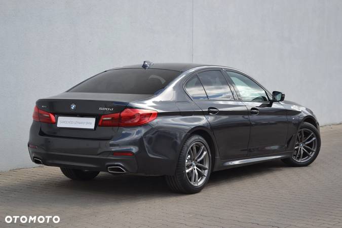 BMW Seria 5 520d xDrive M Sport sport - 3