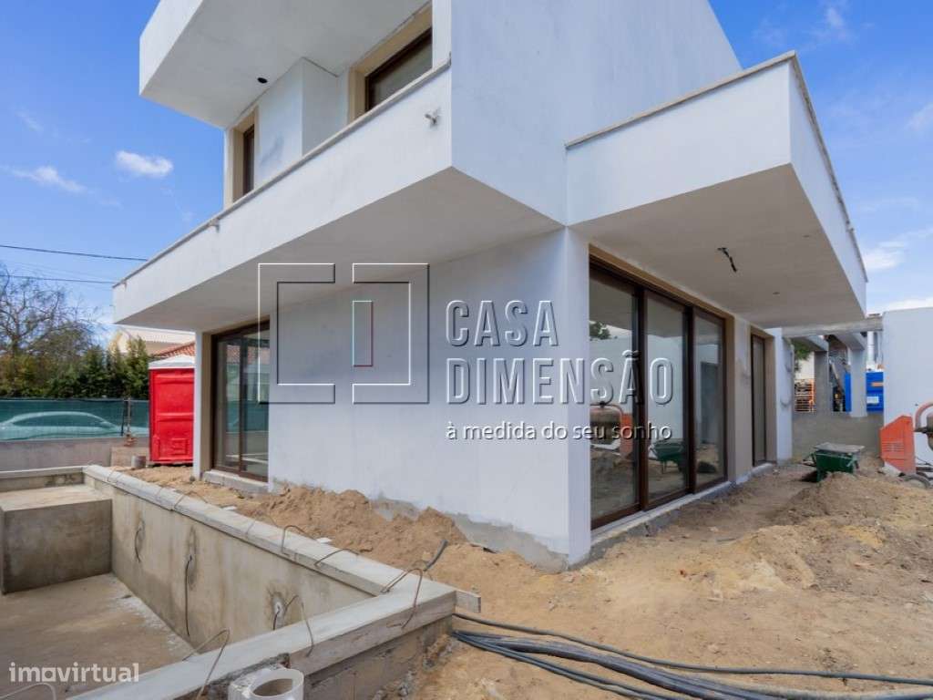 Moradia isolada de tipologia T3 na melhor zona da Aroeira, com Pisc...-25