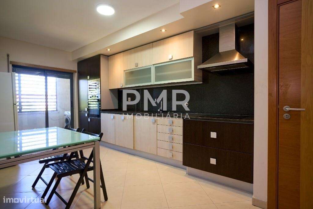 Apartamento T3 na Amora-1