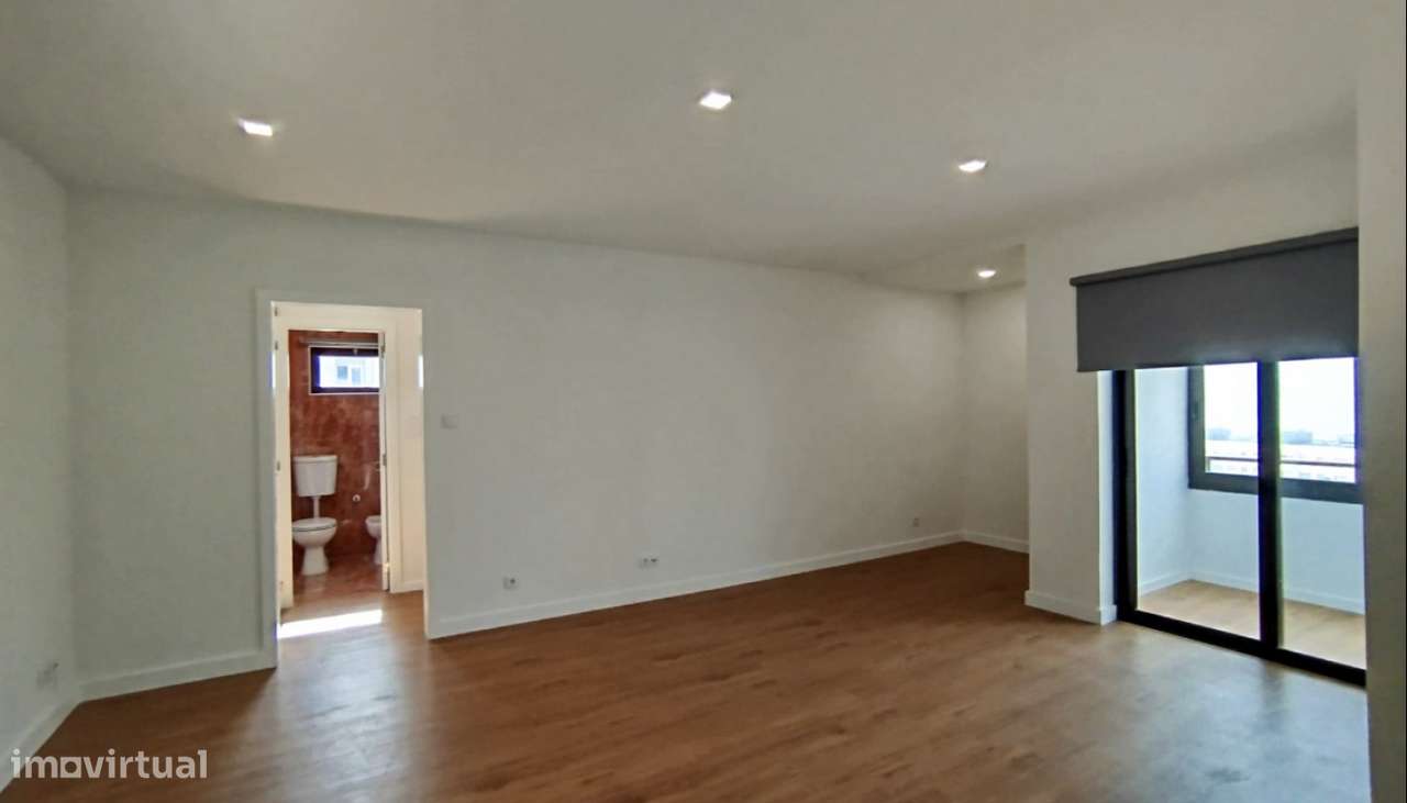 Venda de Apartamento T1 com vista mar, na Póvoa de Varzim - Grande imagem: 4/14