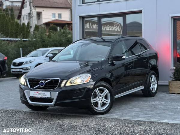 Volvo XC 60 D3 AWD Aut. Summum - 2