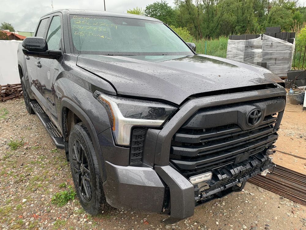 Toyota Tundra 2025