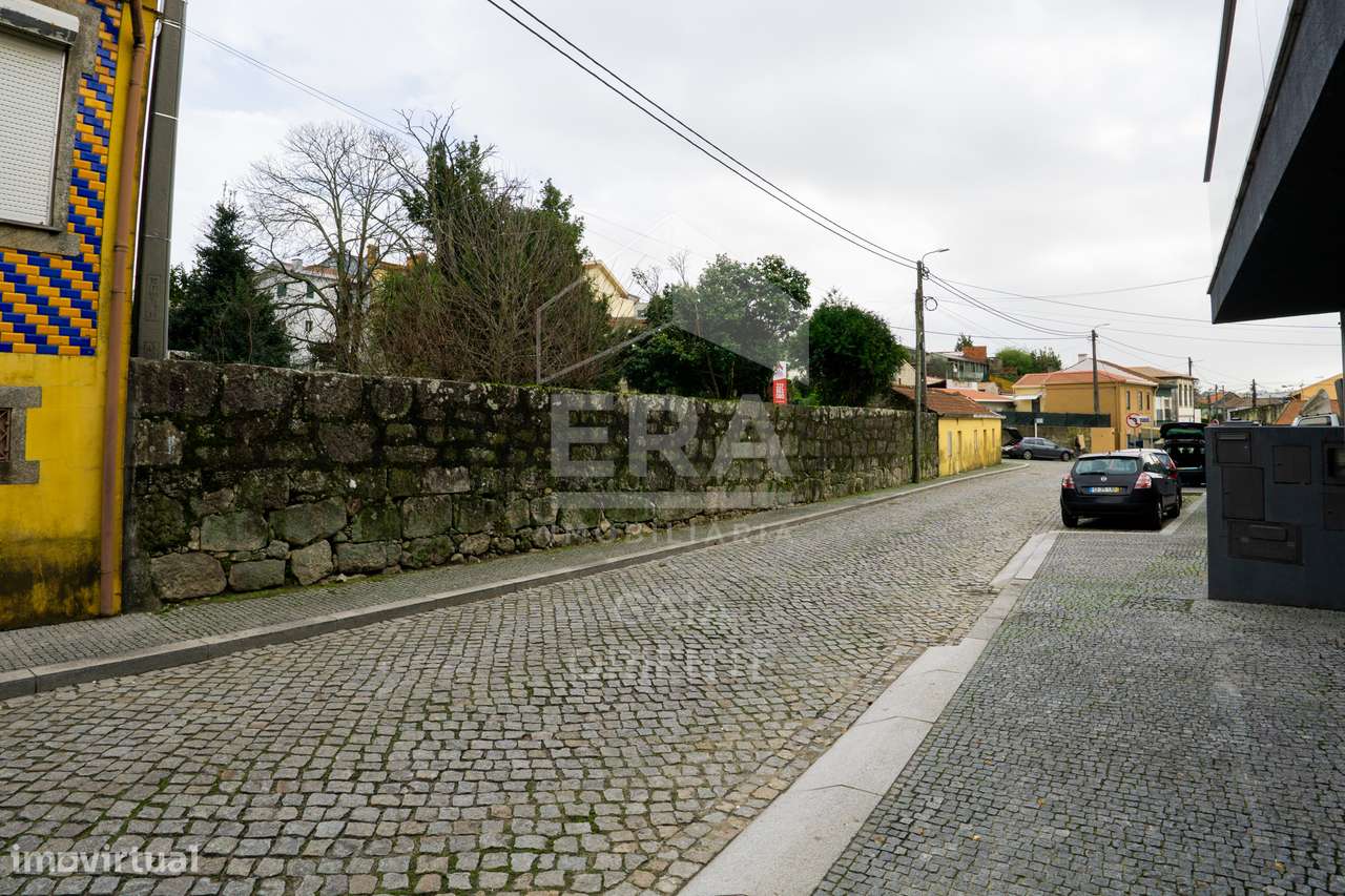 Terreno com 335 m² próximo do Polo Universitário - Grande imagem: 5/5