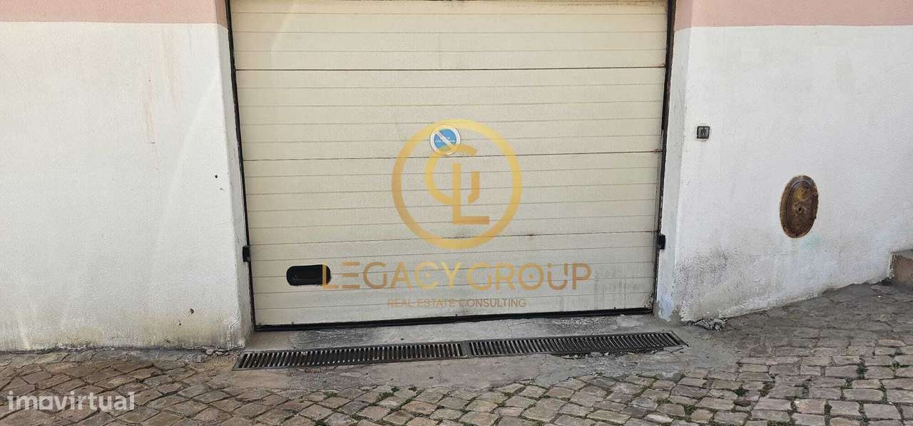 ?️ Apartamento T2 em Quarteira com Vista Mar e Garagem – A 200m da...-33