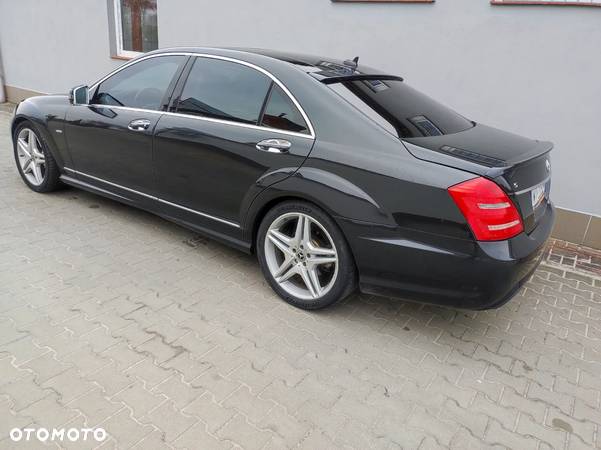 Mercedes-Benz Klasa S 350 BlueTec L 4-Matic - 34