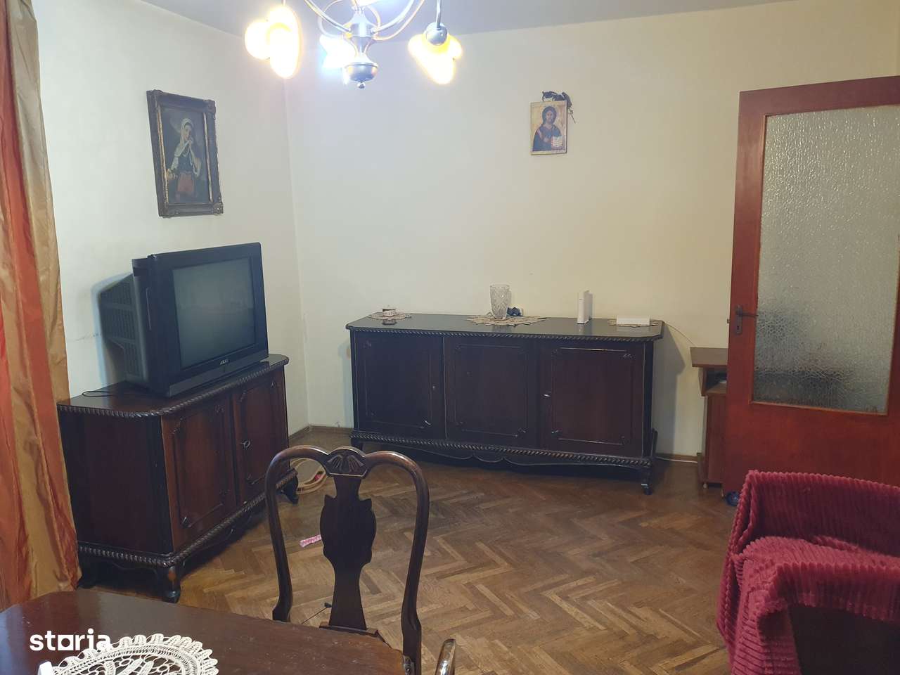 Vanzare-4 camere-1/4-dec-Dr Taberei-Cetatea Histria-reabilitat-165000E-3