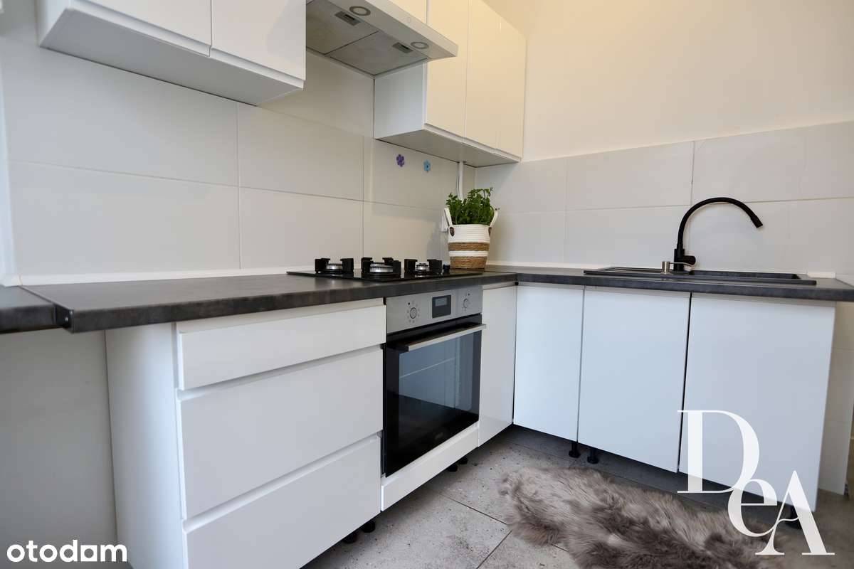 Stare Miasto | 2 pokoje | balkon | bez prowizji | do negocjacji | top-8