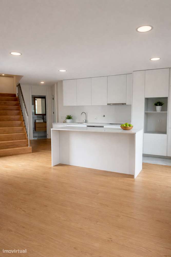 Apartamento T3 Duplex NOVO Maximinos - Grande imagem: 3/15