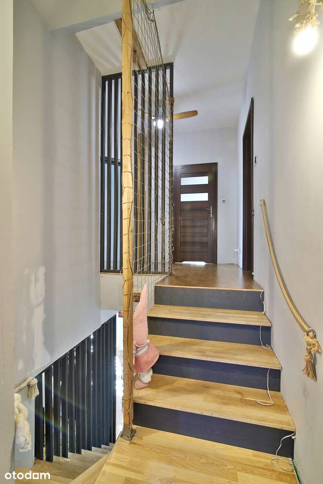 Dom 160m²✮Działka 1500m²✮2017✮6 pokoi✮2 łazienki✮Garaż✮Basen✮2xBalkon-10