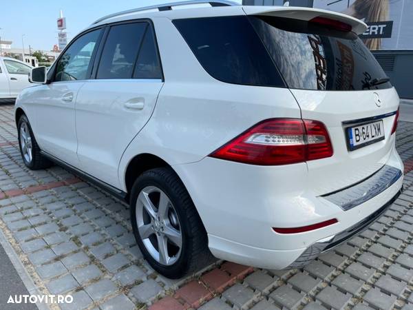 Mercedes-Benz ML 350 BlueTec 4MATIC Aut - 2