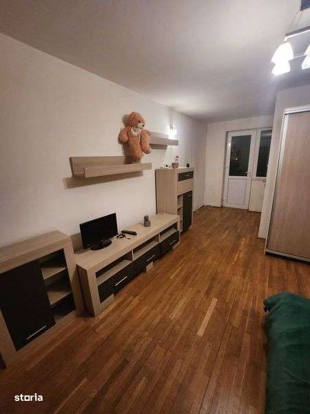 Garsoniera de inchiriat conf 1 - Imagine principală: 4/8