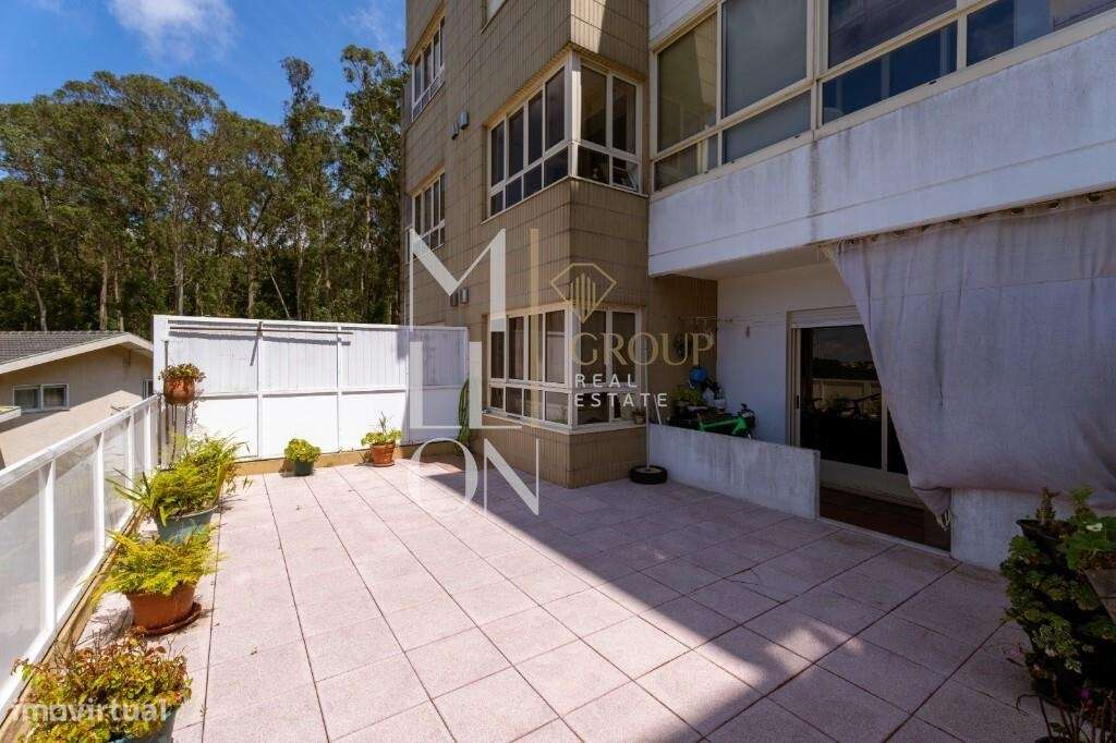 APARTAMENTO T3 COM 120M2 EM GRIJÓ-5