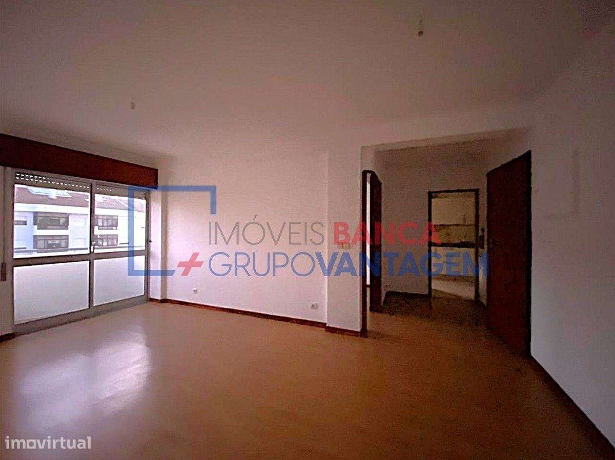 Apartamento T4 Pinhal Novo - Grande imagem: 2/16