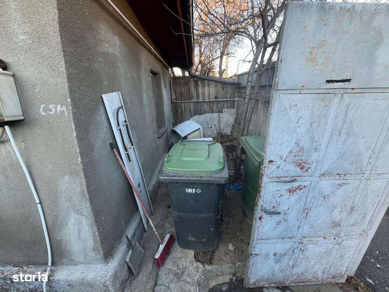Vand teren cu casa demolabila | zona Salaj | Sector 5 - Imagine principală: 3/7