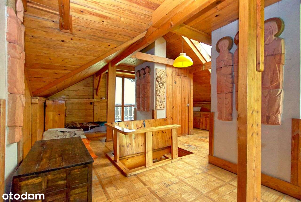 Zaczarowany dom z duszą zanurzony w zieleni - Pełny obrazek: 5/19