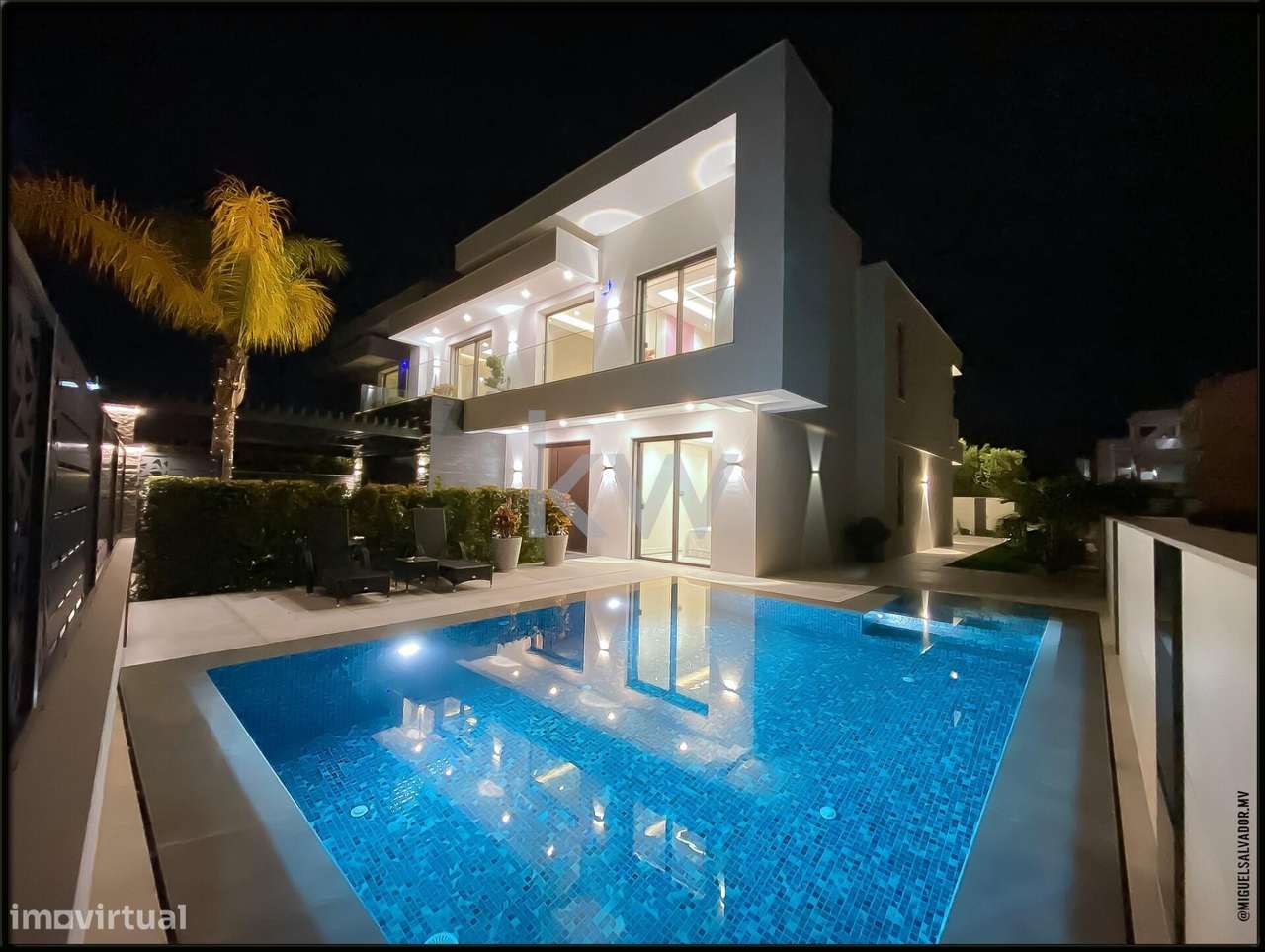 Luxuosa moradia a 3 Kms da Quinta do Lago - Grande imagem: 2/35