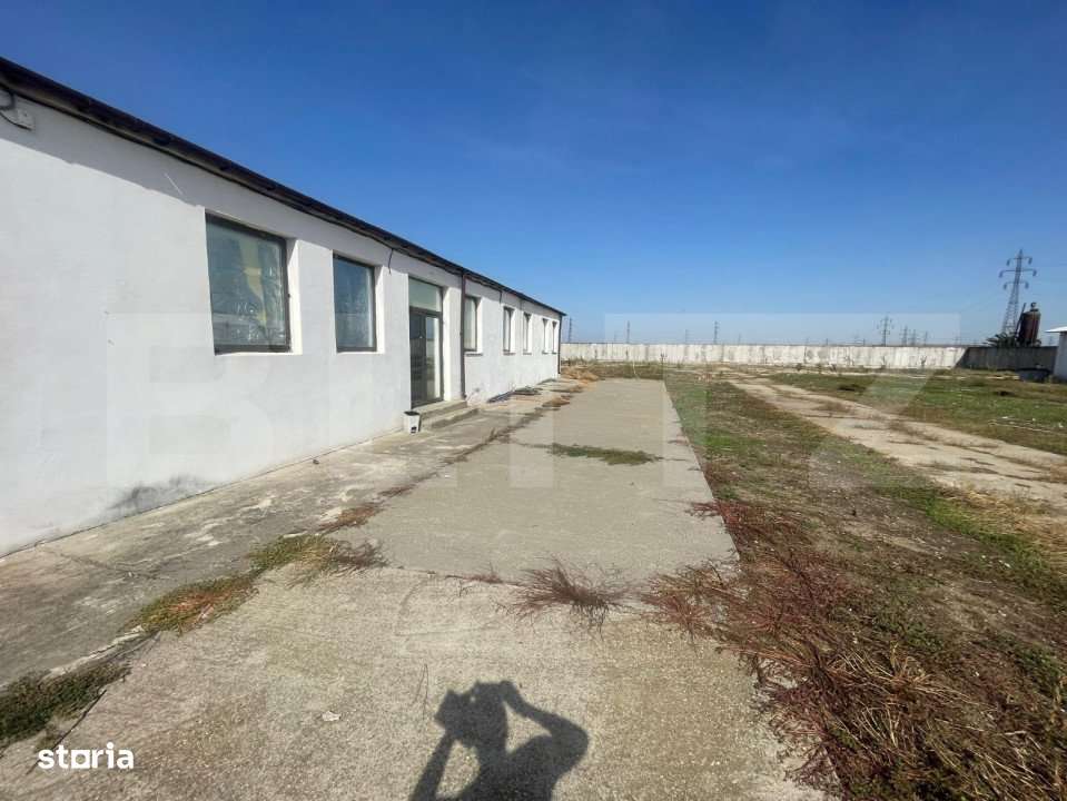 Spatiu industrial, Hala 200 mp, zona Isalnita, la drumul national E79 - Imagine principală: 2/11
