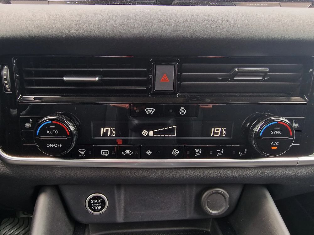 Kamery 360 / Cyfrowe Zegary / Ekran 12,3” / Carplay i Android