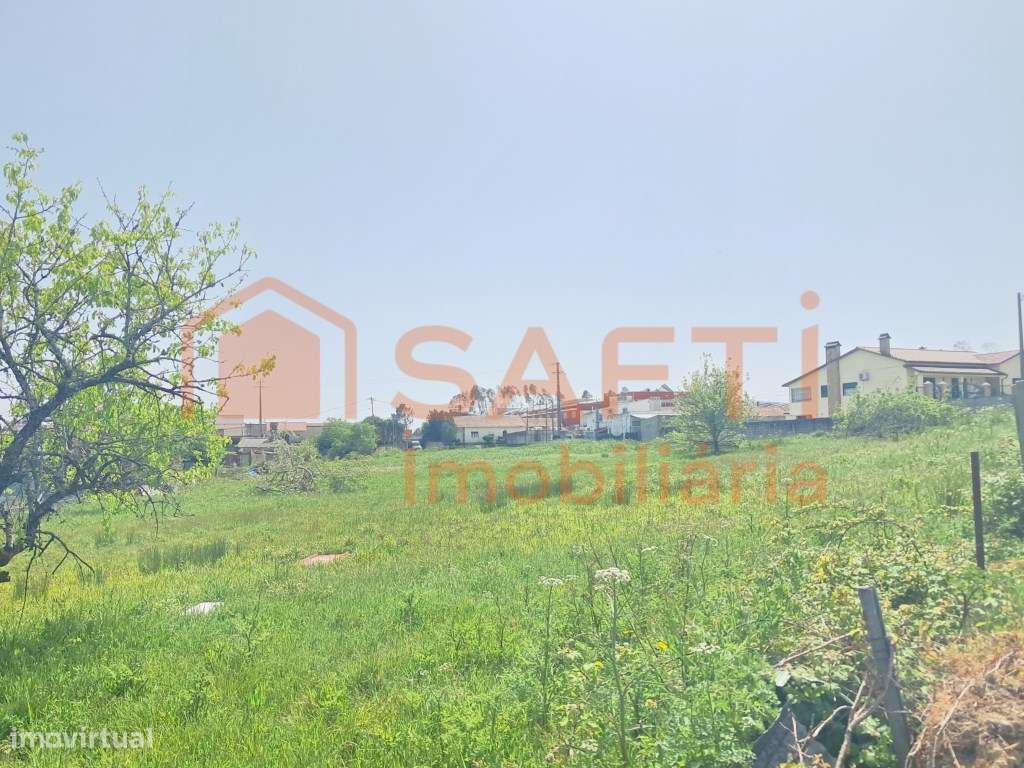 TERRENO CONSTRUÍVEL, com 4.870m2 e 2 frentes de estrada em zona cen... - Grande imagem: 4/12